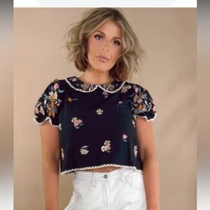MARBLE Black Floral Cropped Blouse with Lace Trim